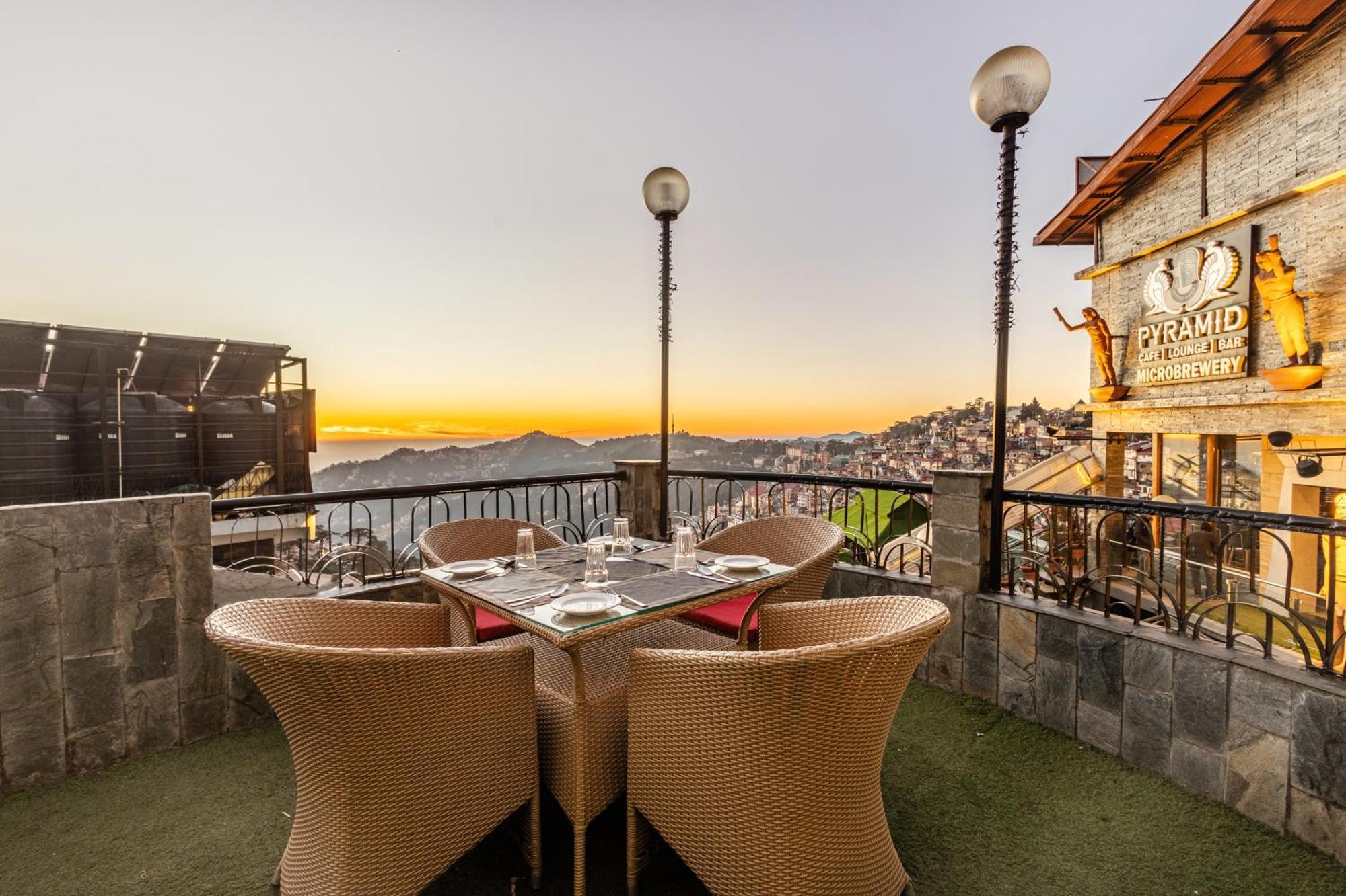Hotel Sterling Legacy Shimla Exterior foto