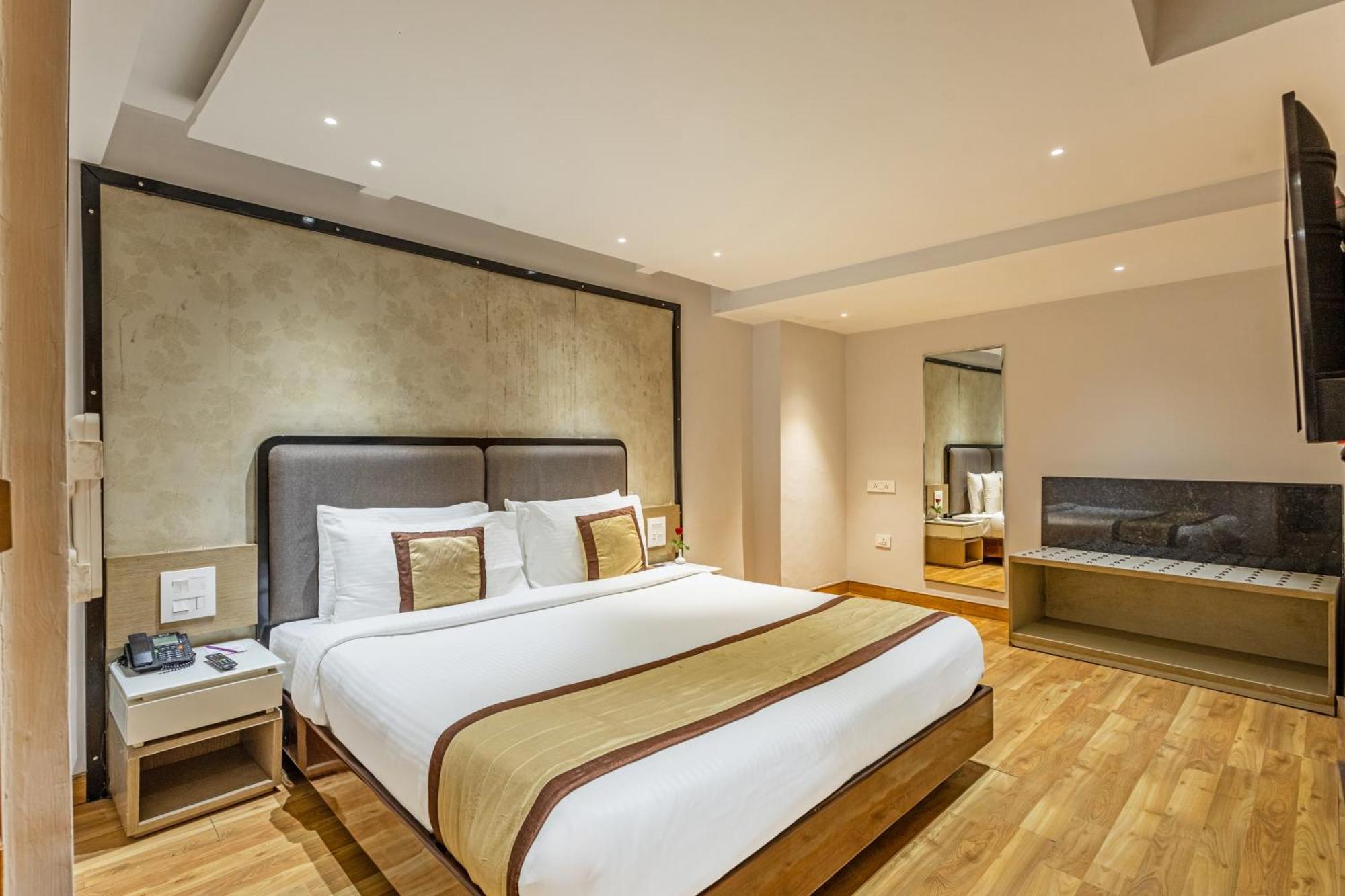 Hotel Sterling Legacy Shimla Exterior foto