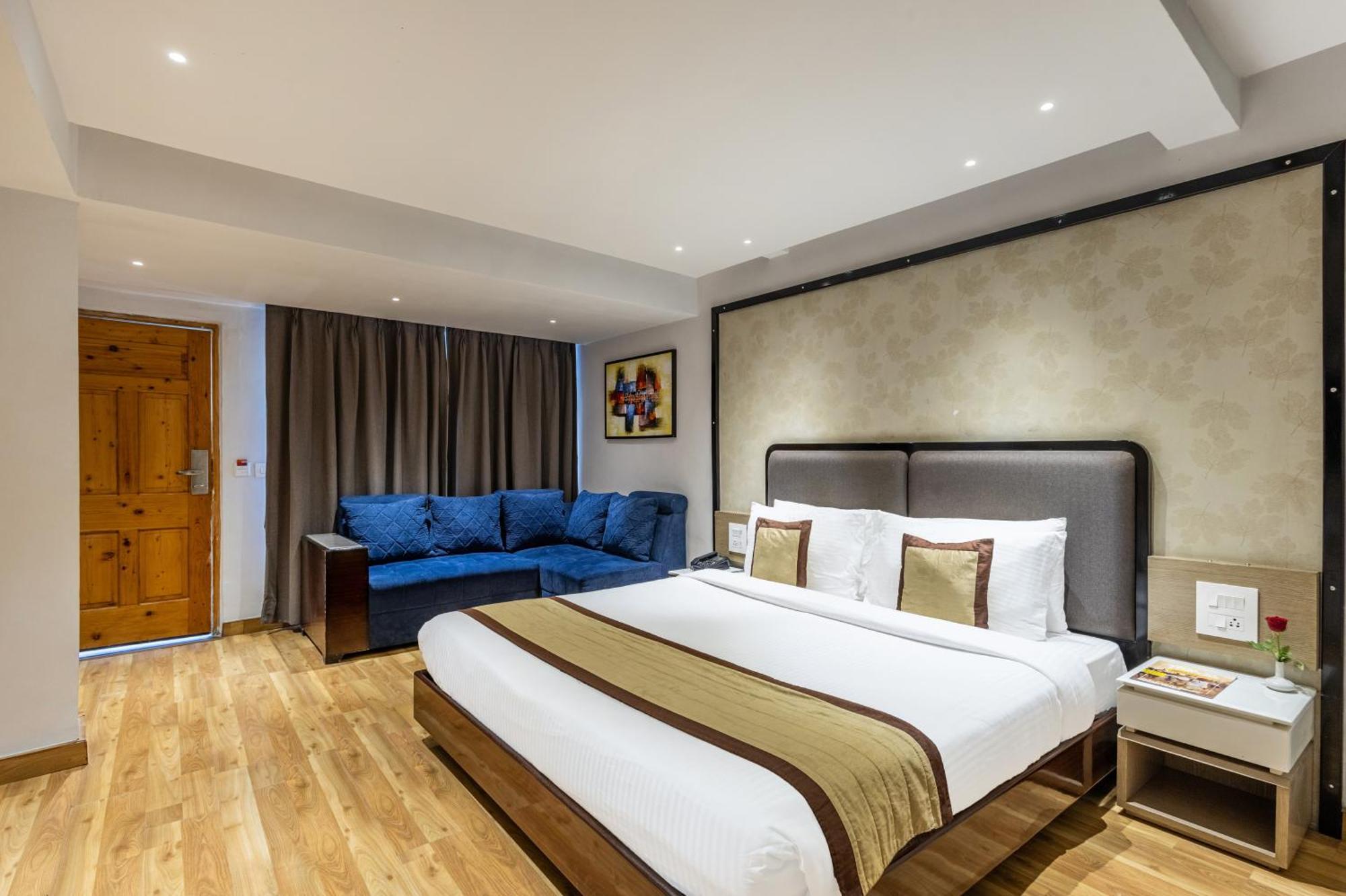 Hotel Sterling Legacy Shimla Exterior foto
